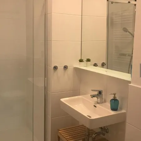 Schindler Homestay