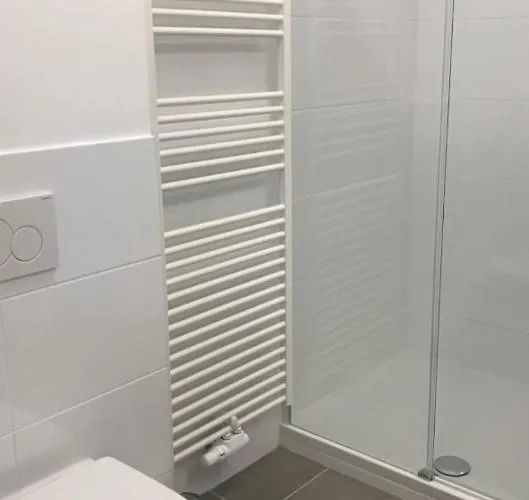 Schindler Habitación en casa particular Münchendorf